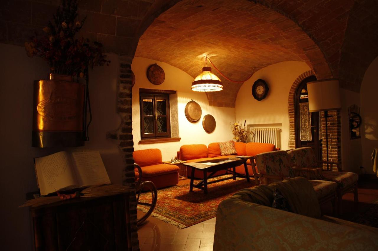 Sassi Bianchi Guest House Sensano Eksteriør bilde